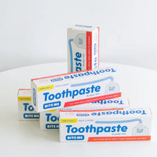 画像をギャラリービューアに読み込む, BITE ME(バイトミー) | 歯磨き粉デンタルロープトイ