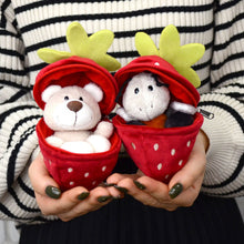 画像をギャラリービューアに読み込む, NICI (ニキ)| キーリング クラシックベア2024 ベア+イチゴ 13cm