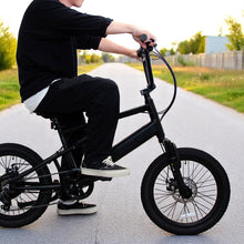 画像をギャラリービューアに読み込む, 【直営店限定セット】電動アシスト自転車 E-BIKE BMX CYRQ サーク