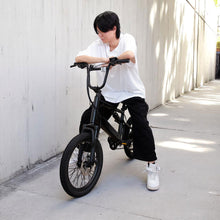画像をギャラリービューアに読み込む, 【直営店限定セット】電動アシスト自転車 E-BIKE BMX CYRQ サーク