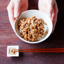 画像をギャラリービューアに読み込む, 4-880 つぶ納豆 箸置き