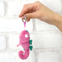 画像をギャラリービューアに読み込む, NICI (ニキ)| キーリング summer2023 カメレオン 8cm/ピンク