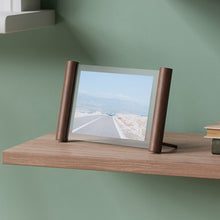 画像をギャラリービューアに読み込む, スクロール フォトフレーム 14×18  / Umbra アンブラ