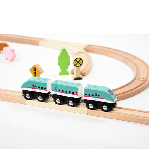 日本の木製鉄道おもちゃ moku TRAIN｜モクトレイン はじめての木製電車セット(E5系新幹線はやぶさ3両付き)