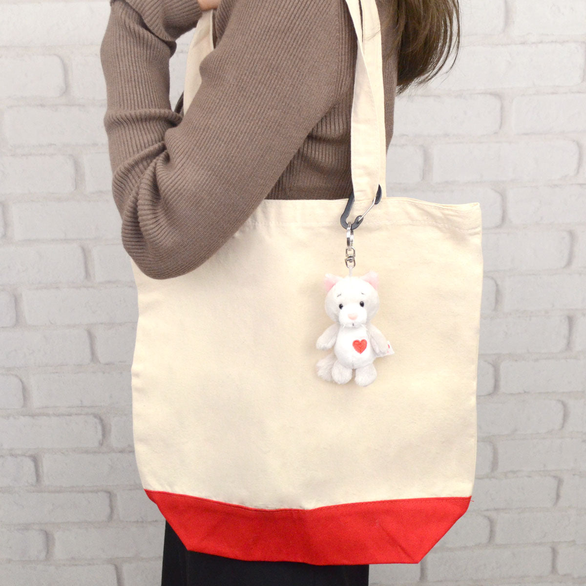 NICI (ニキ）| キーリング ラブキャット フラッフィー10cm – entre