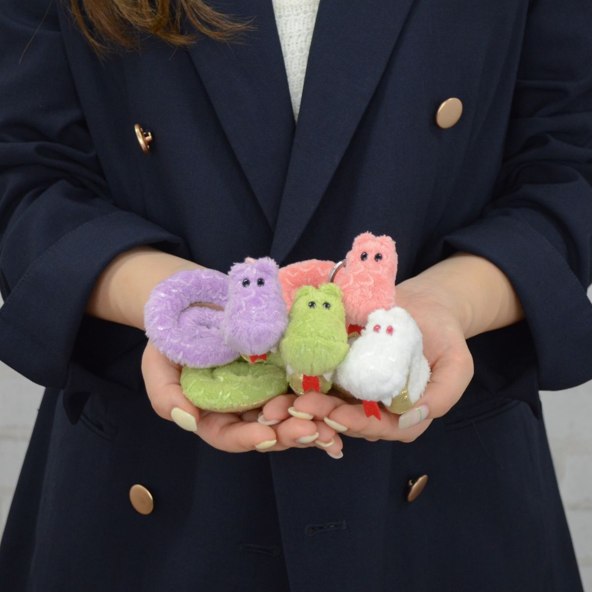 NICI (ニキ）| キーホルダー ヘビ2025 パープル×ゴールド 10cm – entre