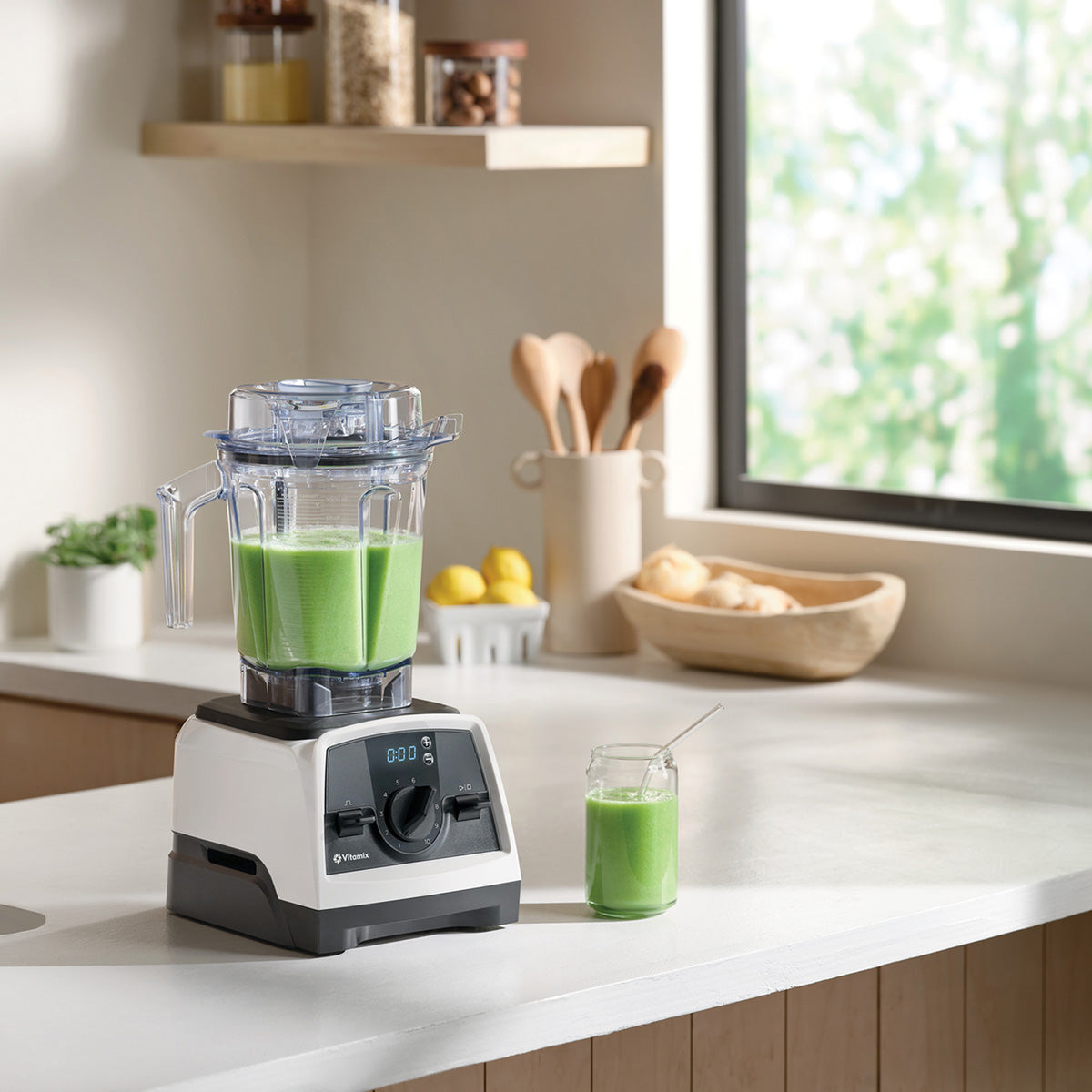 公式】バイタミックス Vitamix ミキサー V1200i ホワイト 1.4L