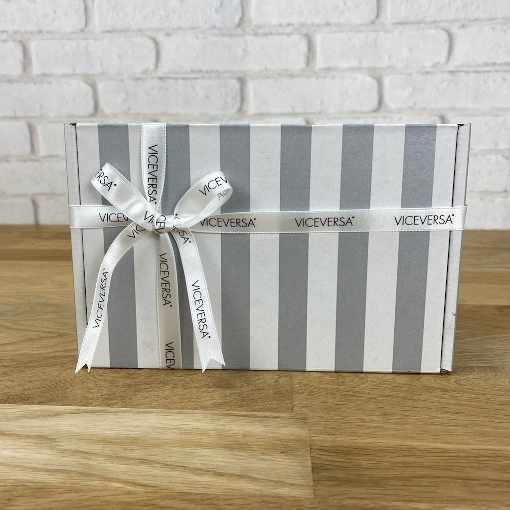 BOX ラッピング 100円(税込) – entre vida-online